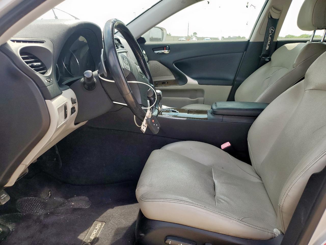2012 Lexus Is 250 - Фото 7