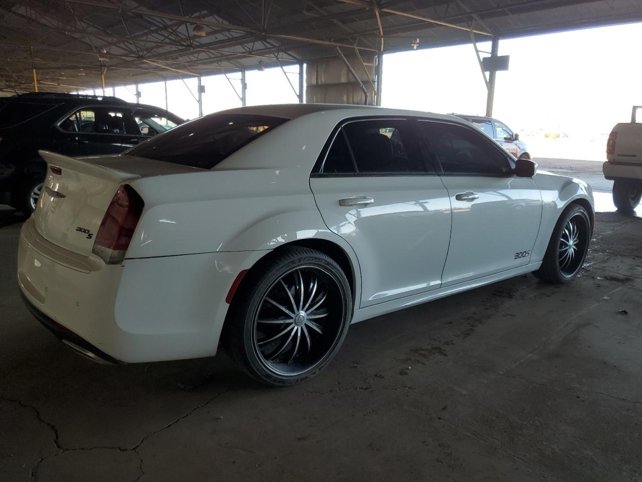2021 Chrysler 300 S - Image 3