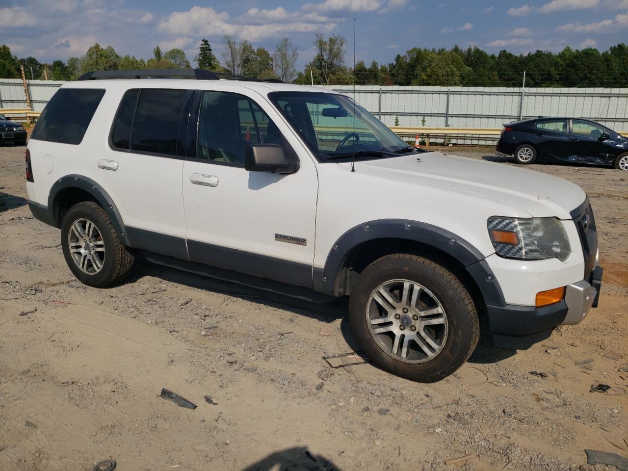 2007 Ford Explorer - Фото 4