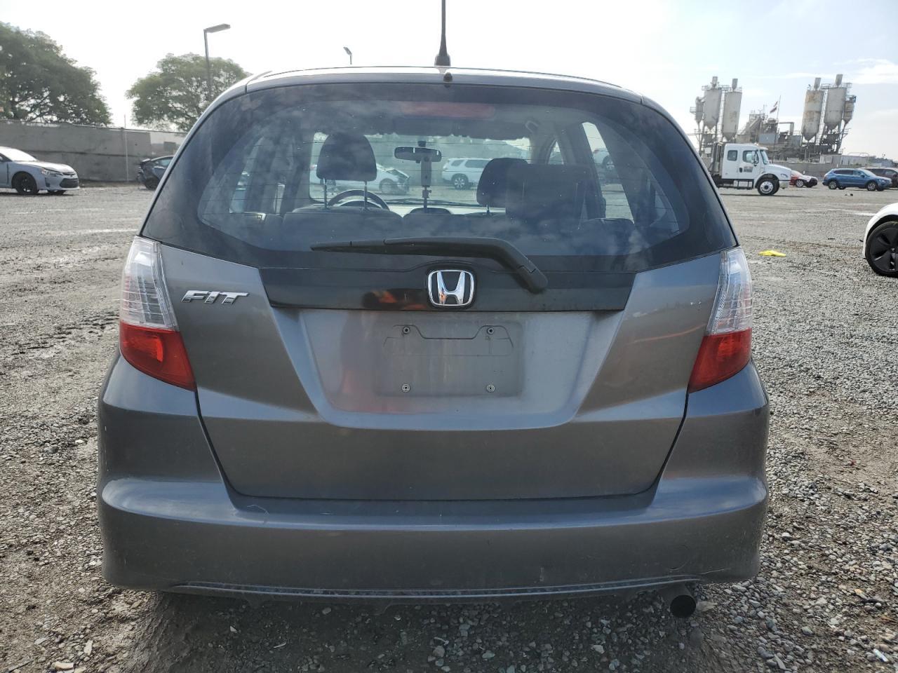 2013 Honda Fit - Фото 6