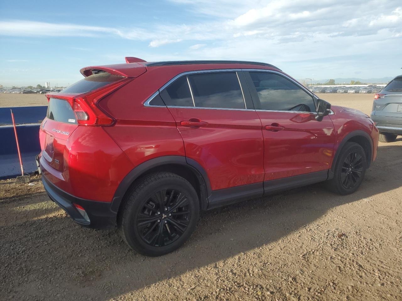 2019 Mitsubishi Eclipse Cross Le - Фото 3