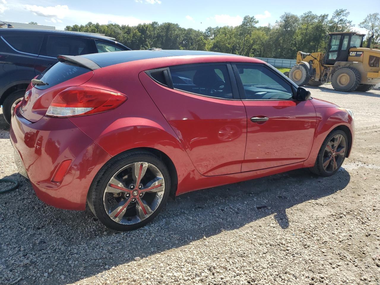2016 Hyundai Veloster - Фото 3