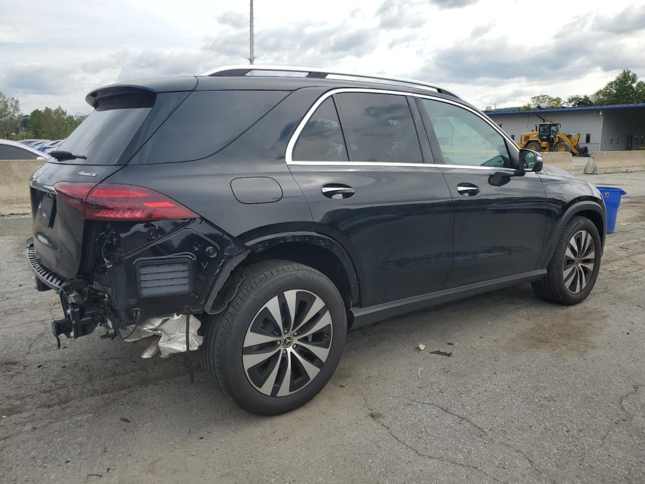 2025 Mercedes-Benz Gle 450E 4Matic - Image 3