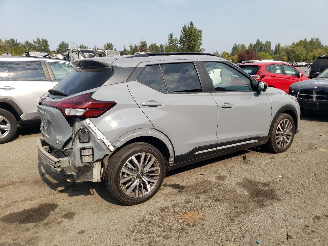 2024 Nissan Kicks Sr - Фото 3