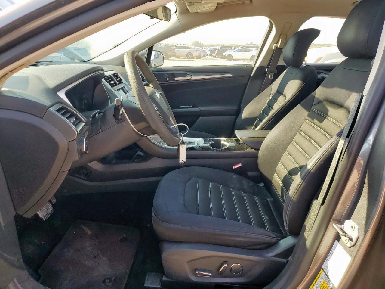 2014 Ford Fusion Se - Фото 7