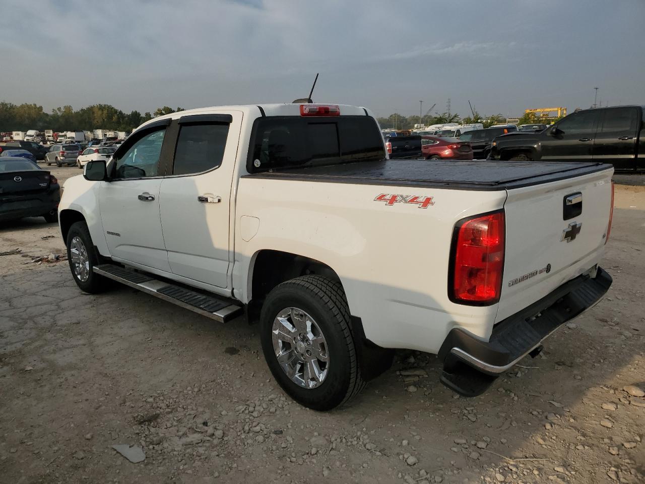2019 Chevrolet Colorado Lt - Image 2