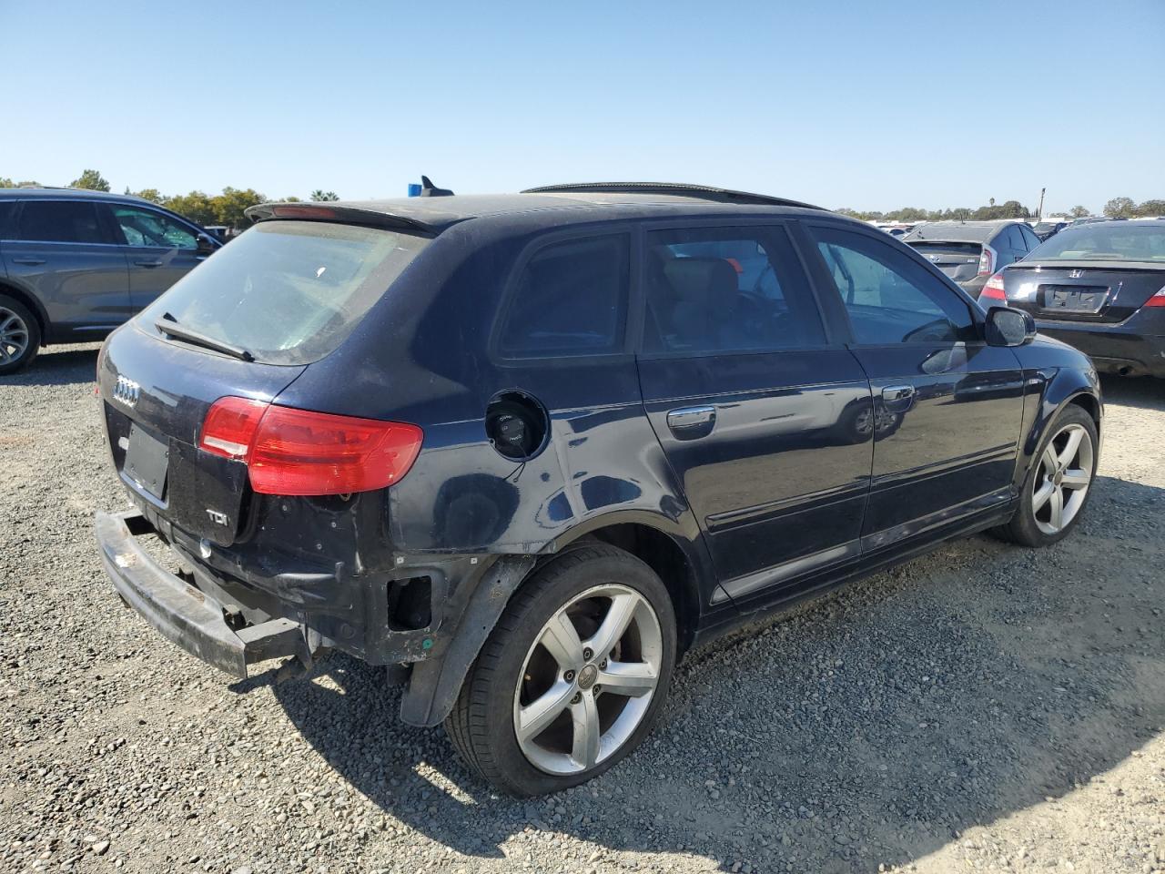 2013 Audi A3 Premium Plus - Фото 3