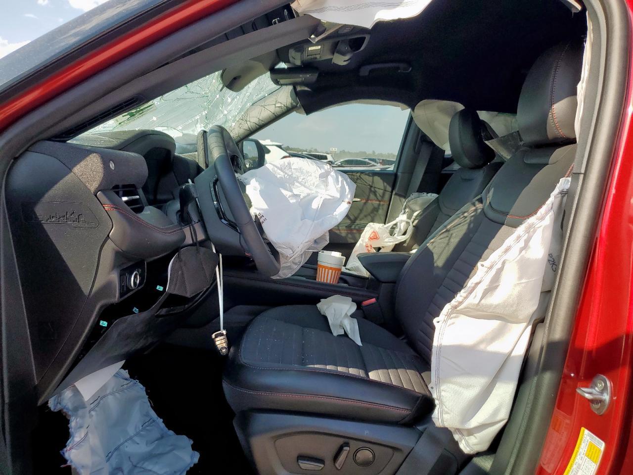 2025 Ford Explorer St-Line - Image 7