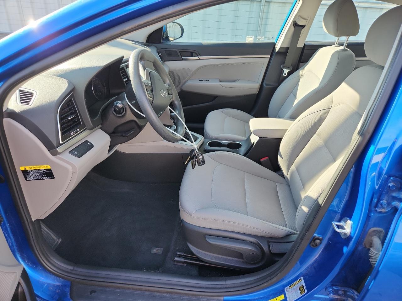 2018 Hyundai Elantra Se - Image 7
