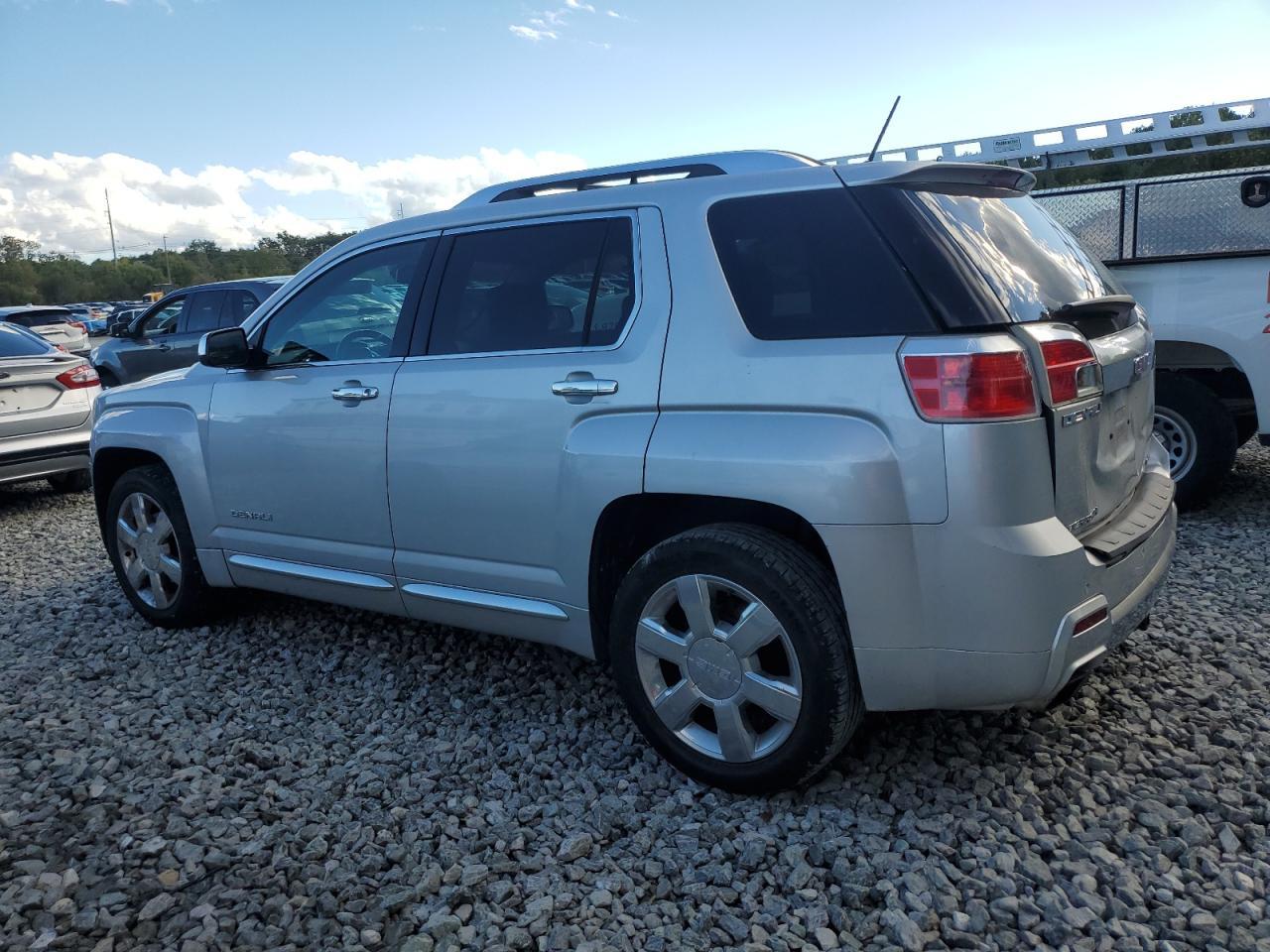 2013 GMC Terrain Denali - Фото 2