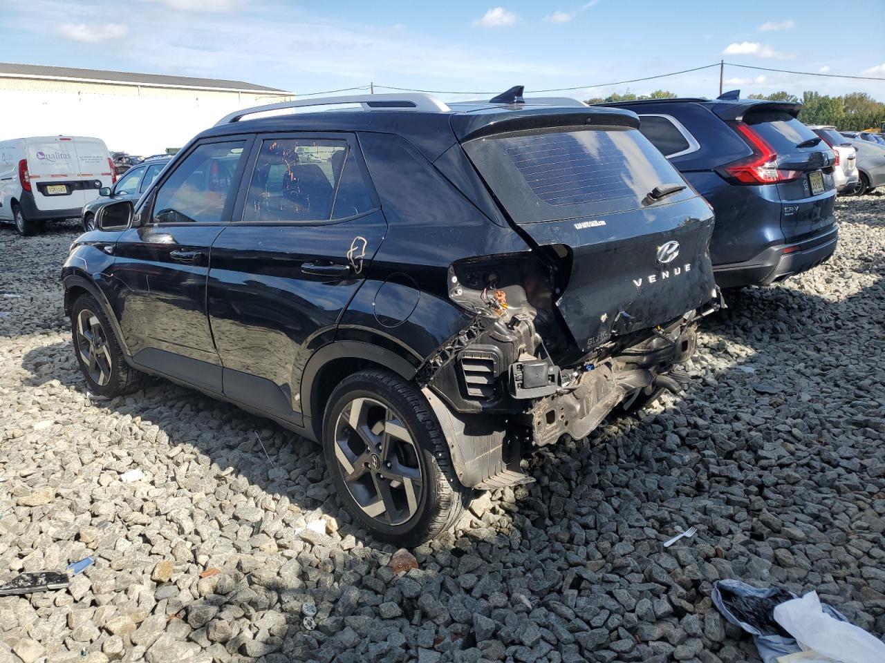 2022 Hyundai Venue Sel - Фото 2