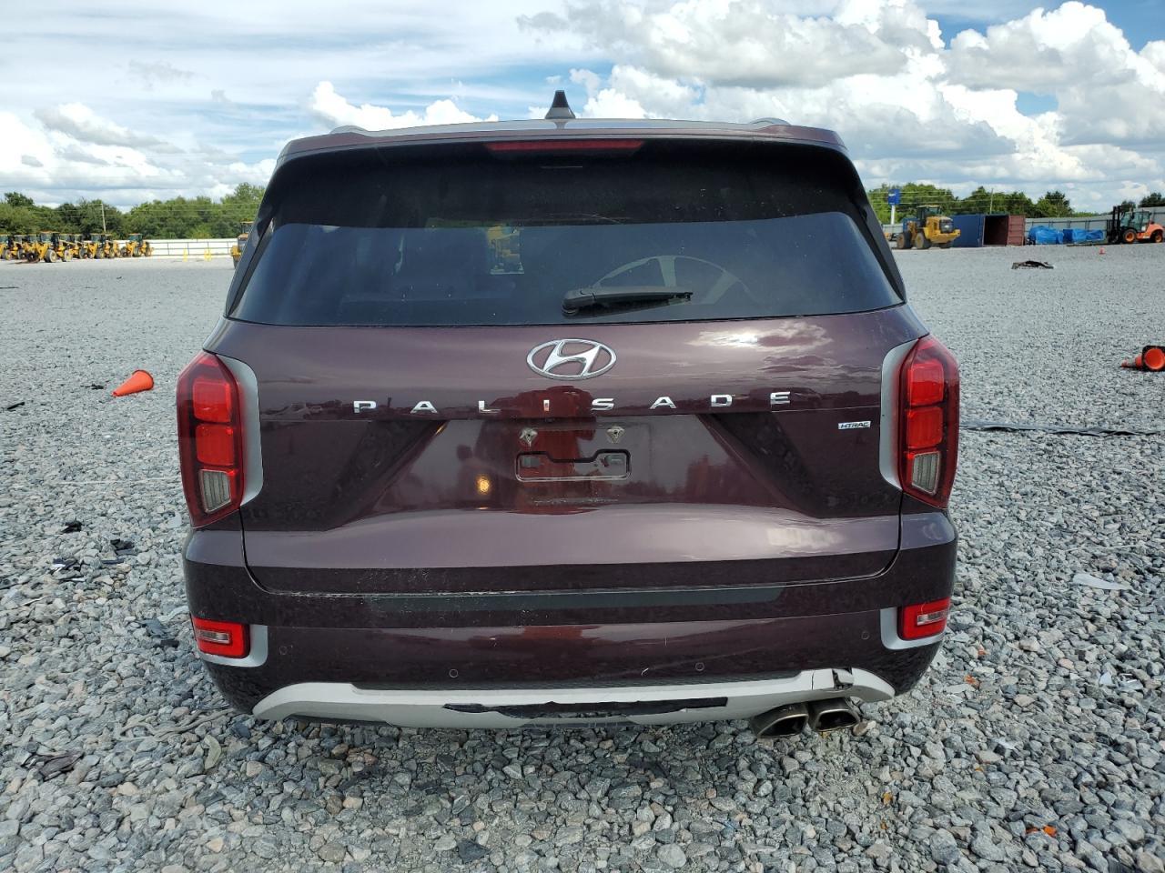 2021 Hyundai Palisade Limited - Image 6