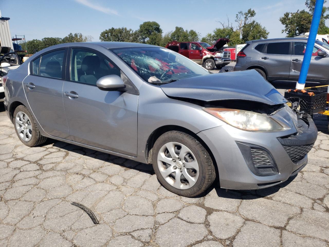 2011 Mazda 3 I - Фото 4