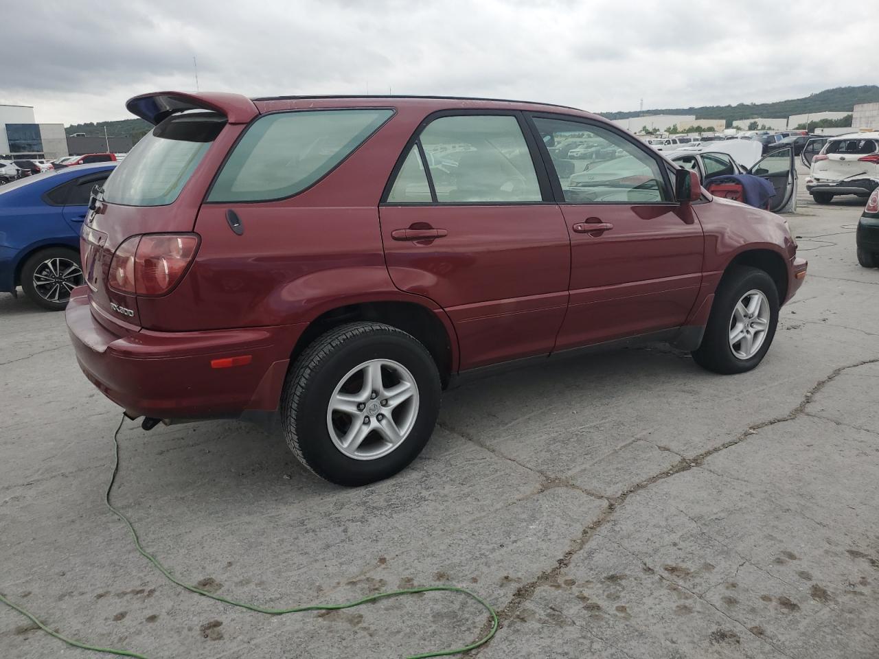 2000 Lexus Rx 300 - Image 3