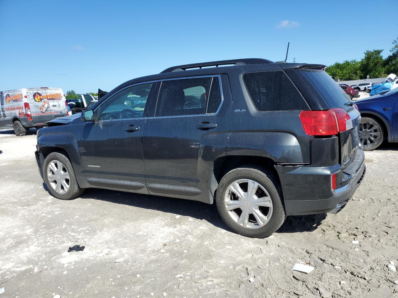 2017 GMC Terrain Sle - Image 2
