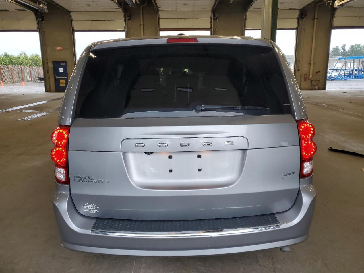 2017 Dodge Grand Caravan Sxt - Фото 6