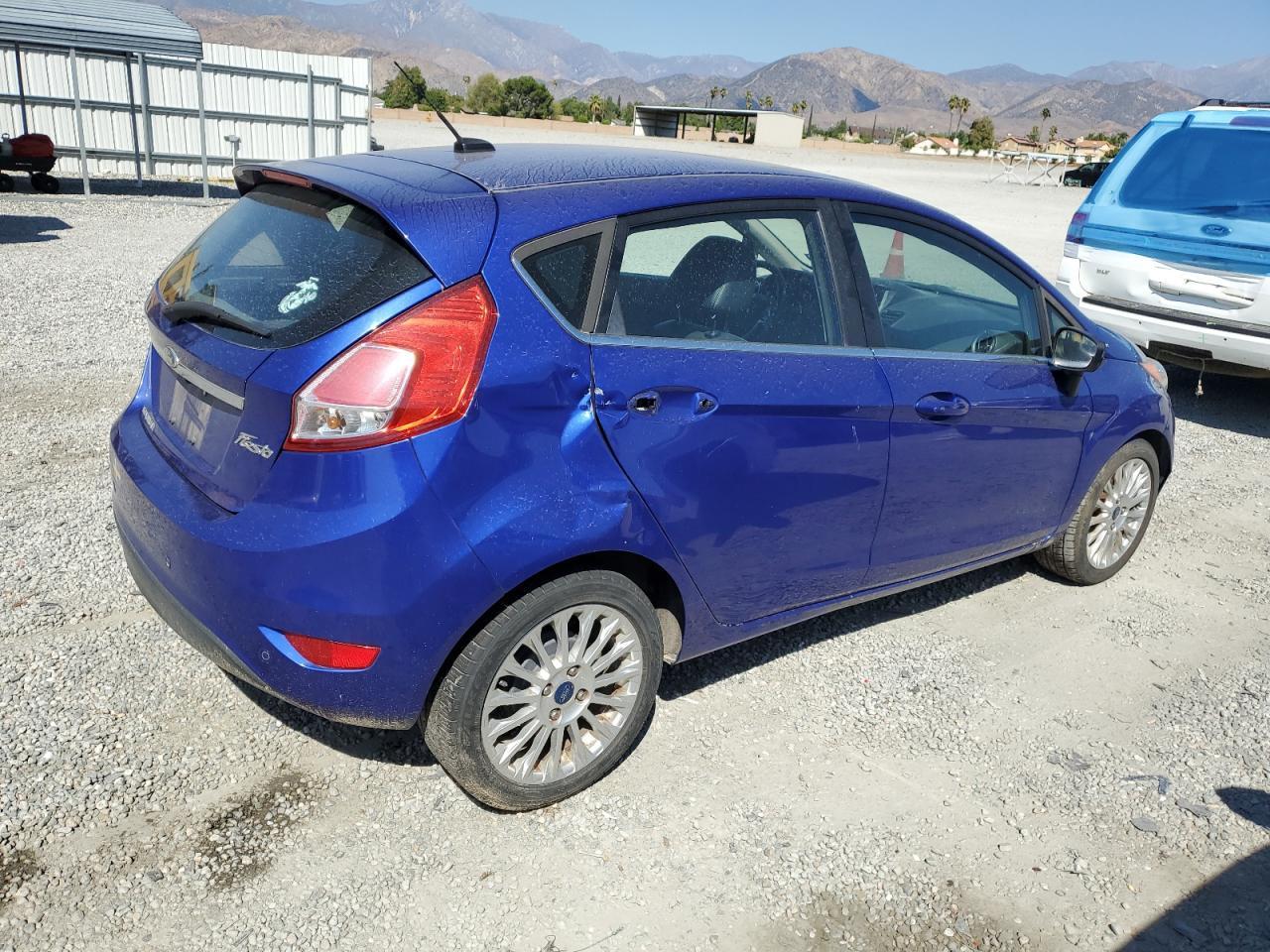 2014 Ford Fiesta Titanium - Фото 3