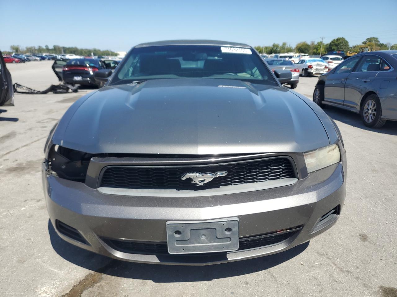 2011 Ford Mustang - Image 5
