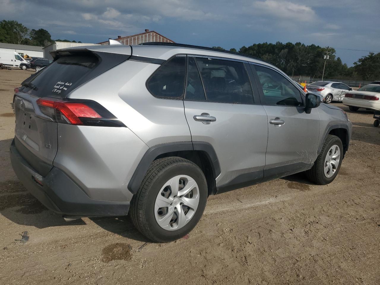 2019 Toyota Rav4 Le - Фото 3