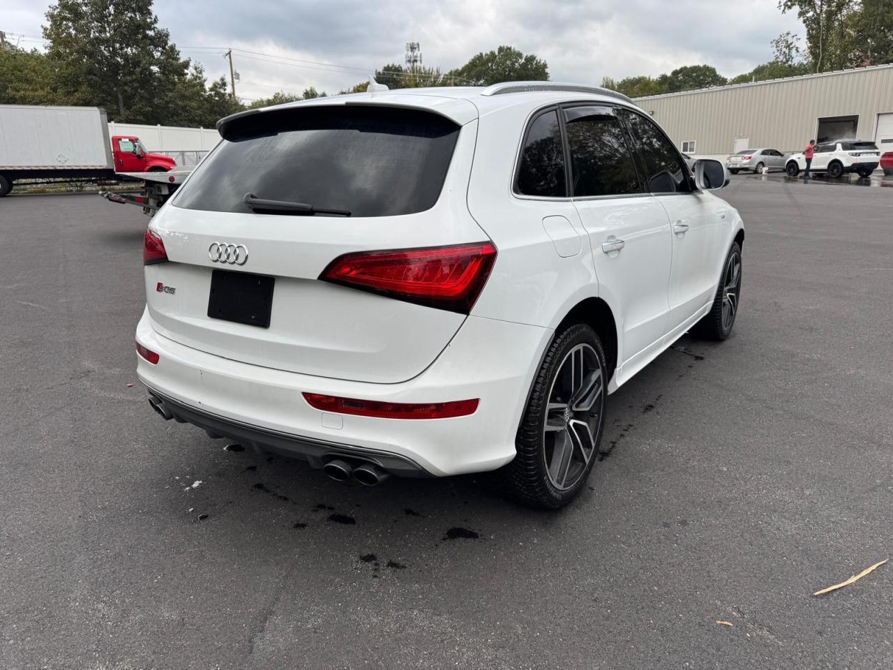 2017 Audi Sq5 Premium Plus - Фото 3