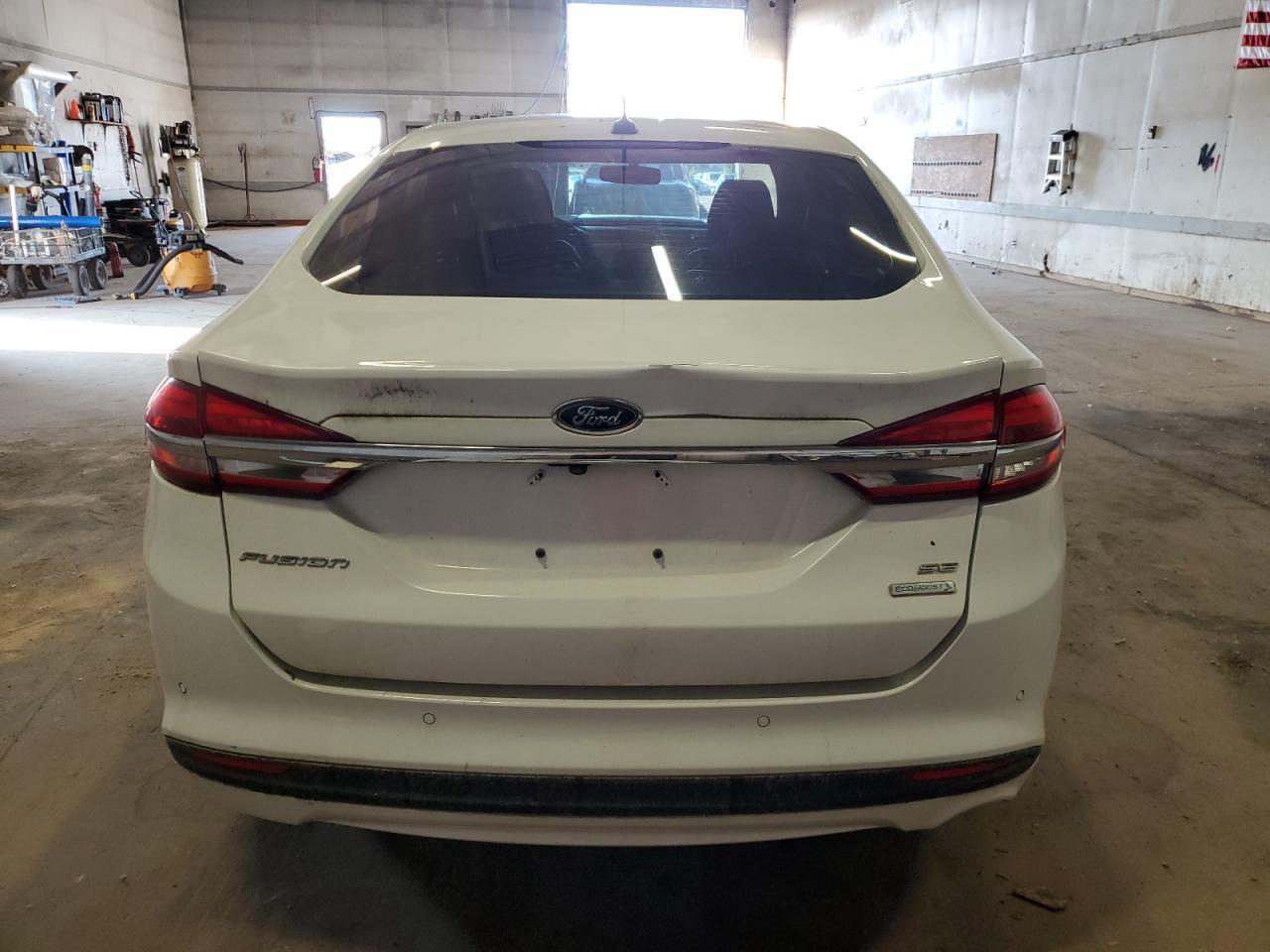 2017 Ford Fusion Se - Фото 6