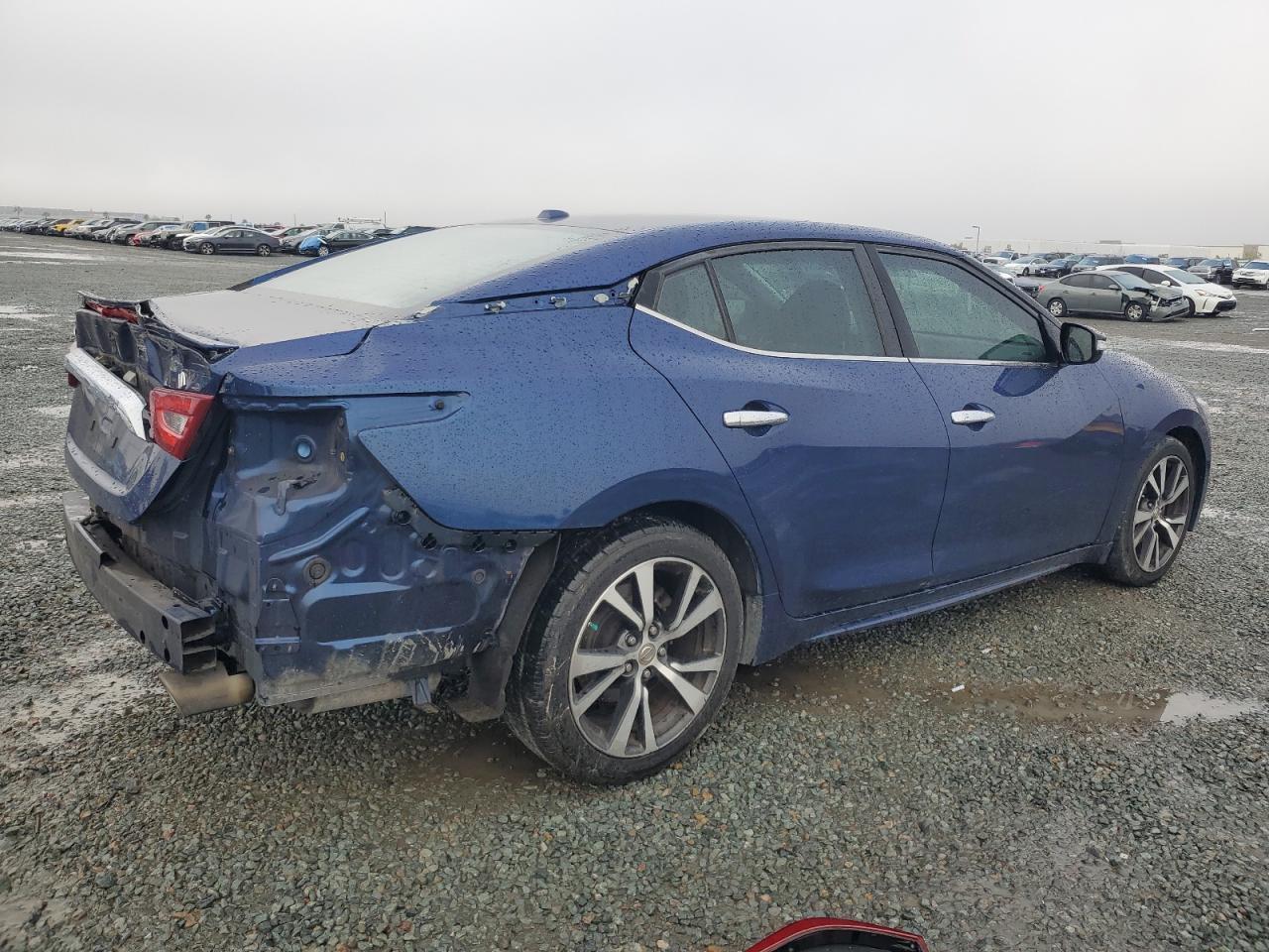 2016 Nissan Maxima 3.5S - Image 3