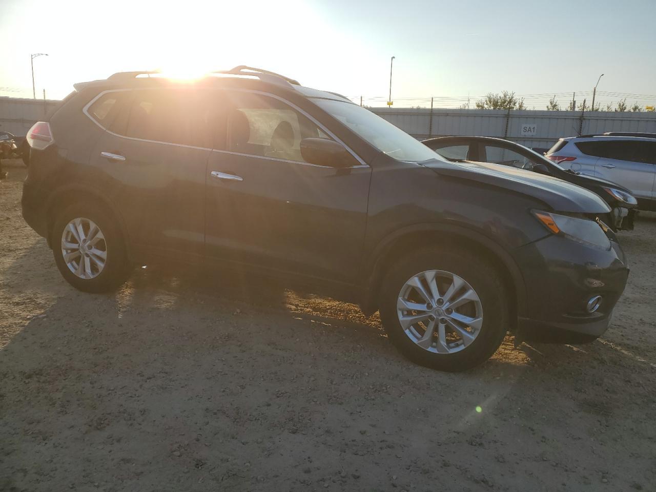 2016 Nissan Rogue S - Фото 4