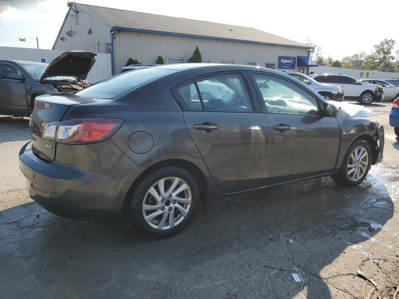 2012 Mazda 3 I - Image 3