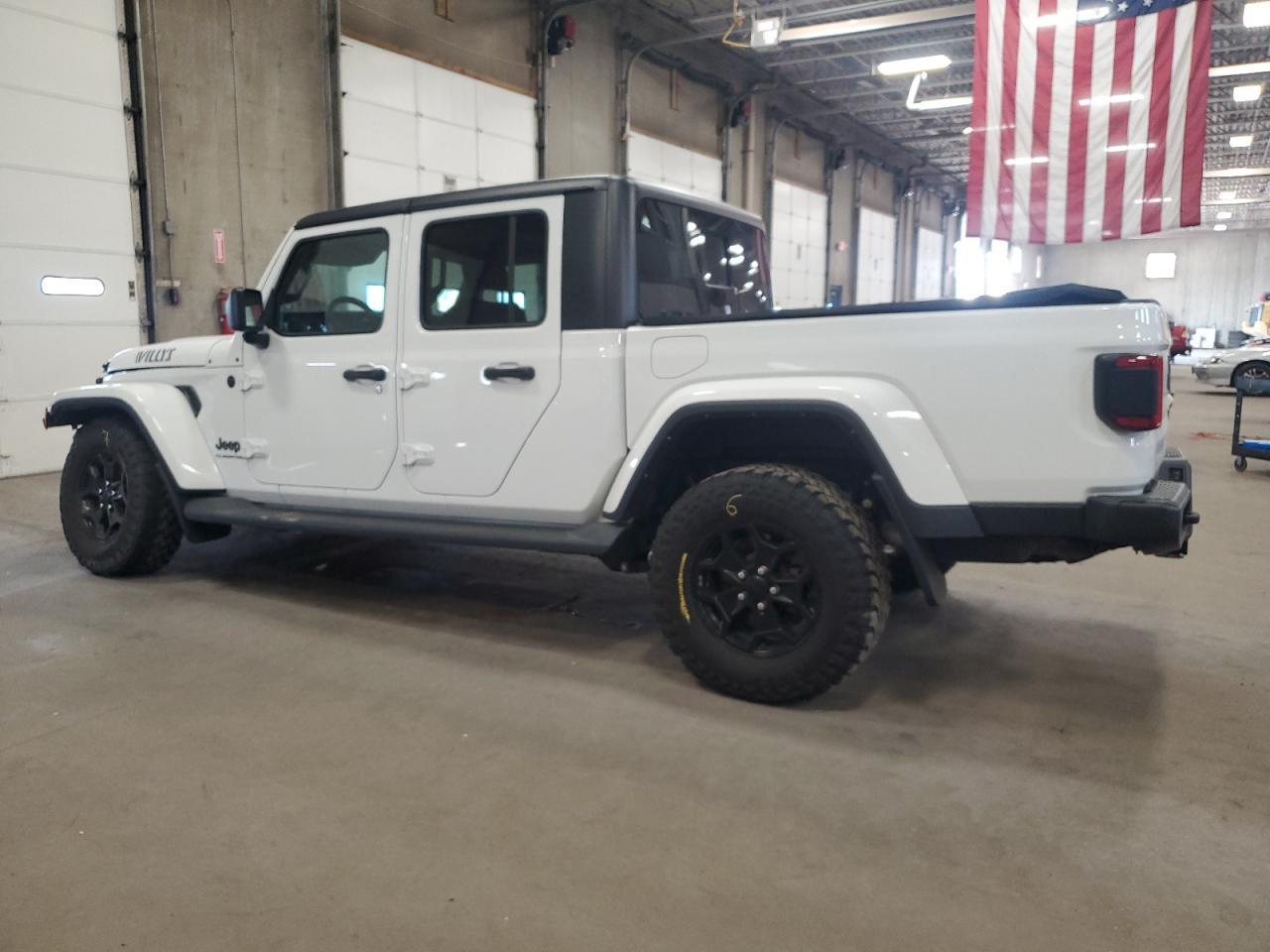 2021 Jeep Gladiator Sport - Фото 2