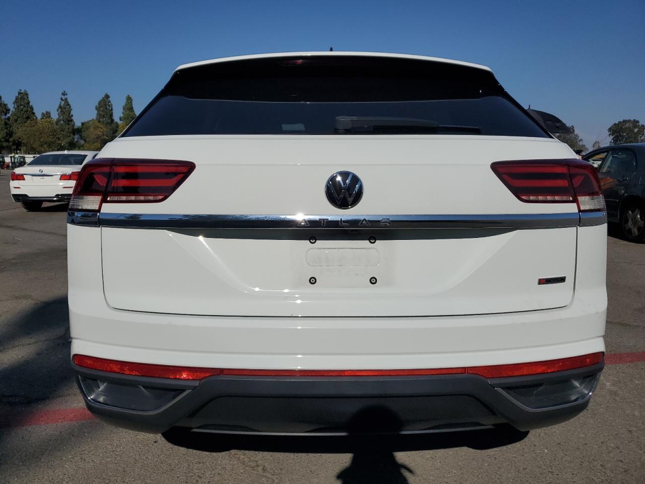 2020 Volkswagen Atlas Cross Sport S - Фото 6