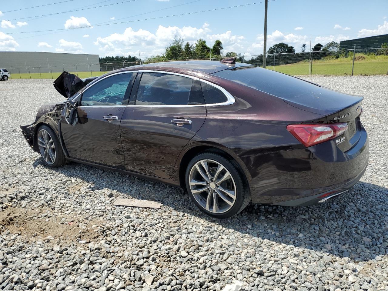 2020 Chevrolet Malibu Premier - Фото 2
