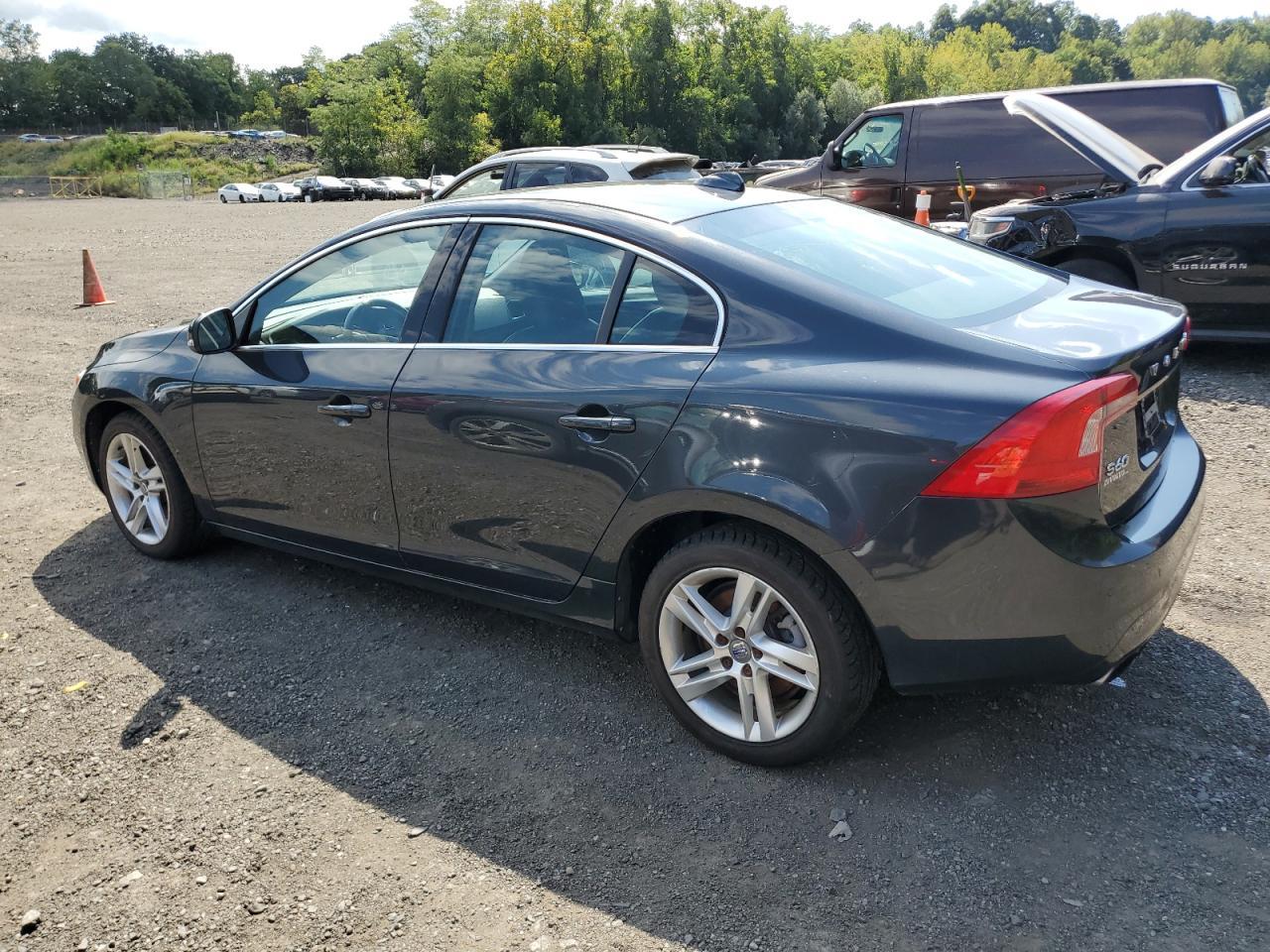 2015 Volvo S60 Premier - Фото 2