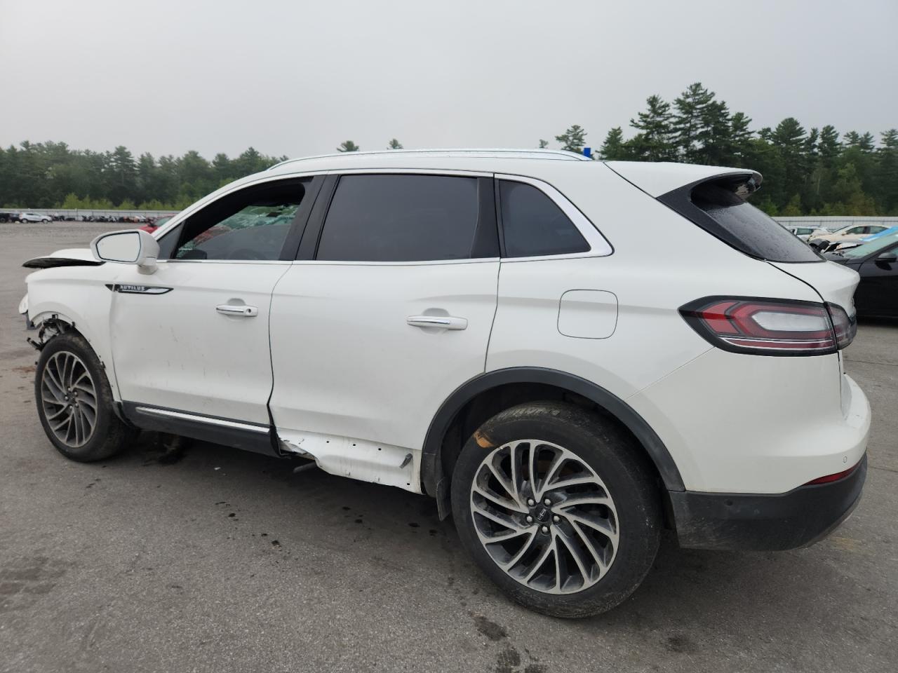 2020 Lincoln Nautilus Reserve - Фото 2