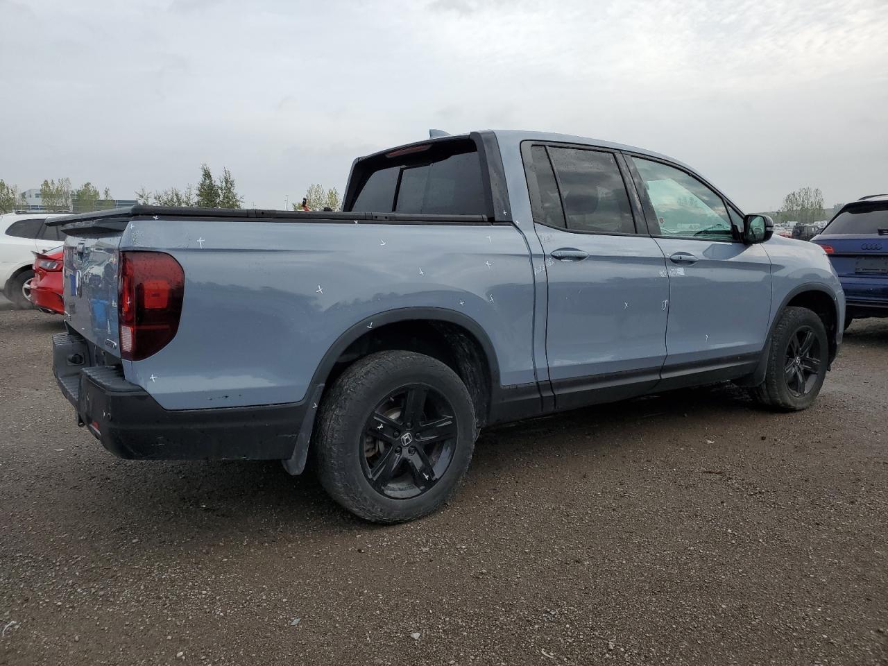 2022 Honda Ridgeline Black Edition - Image 3