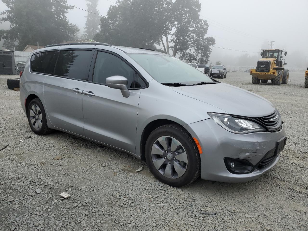 2018 Chrysler Pacifica Hybrid Touring L - Фото 4