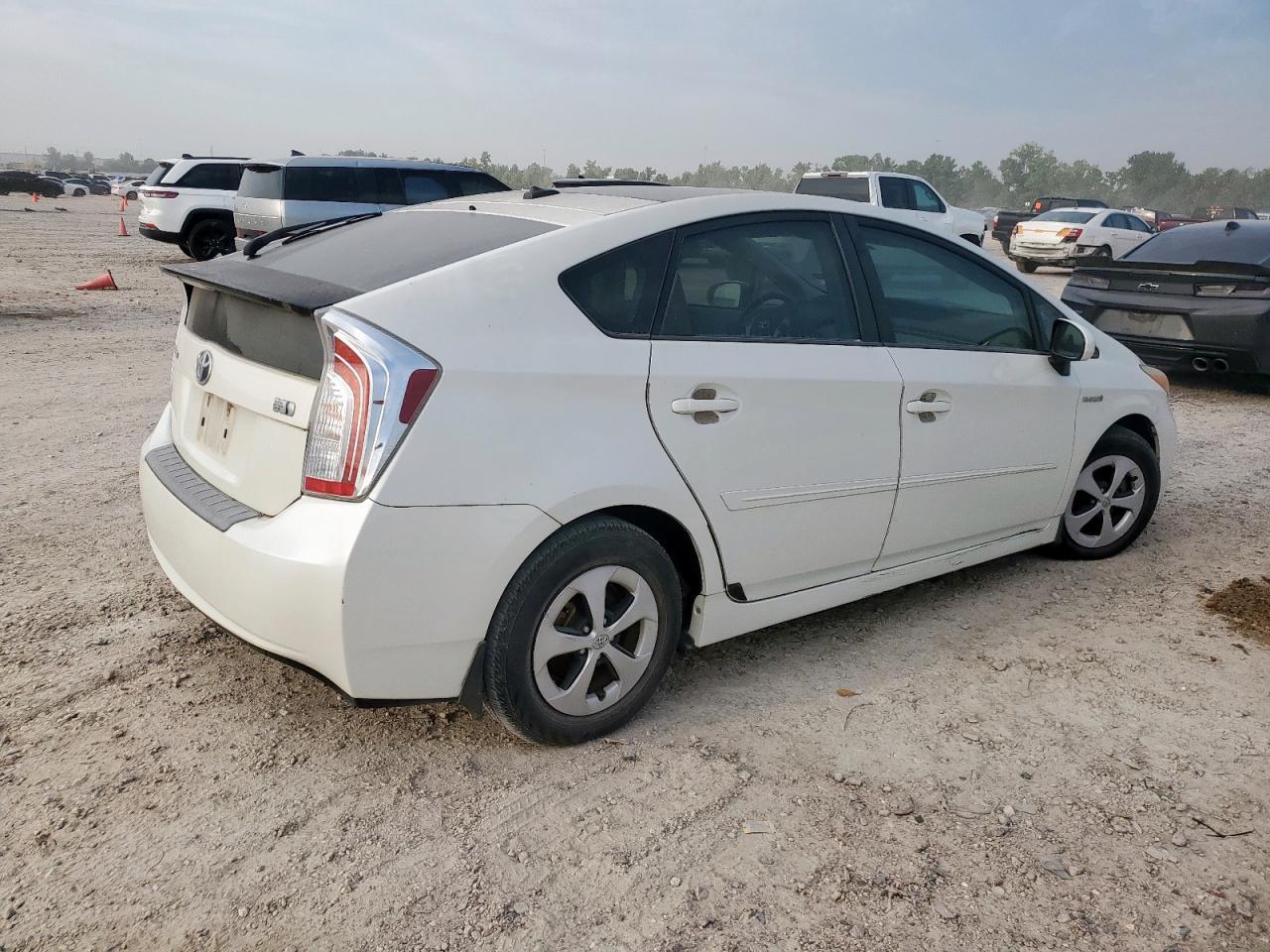 2013 Toyota Prius - Фото 3