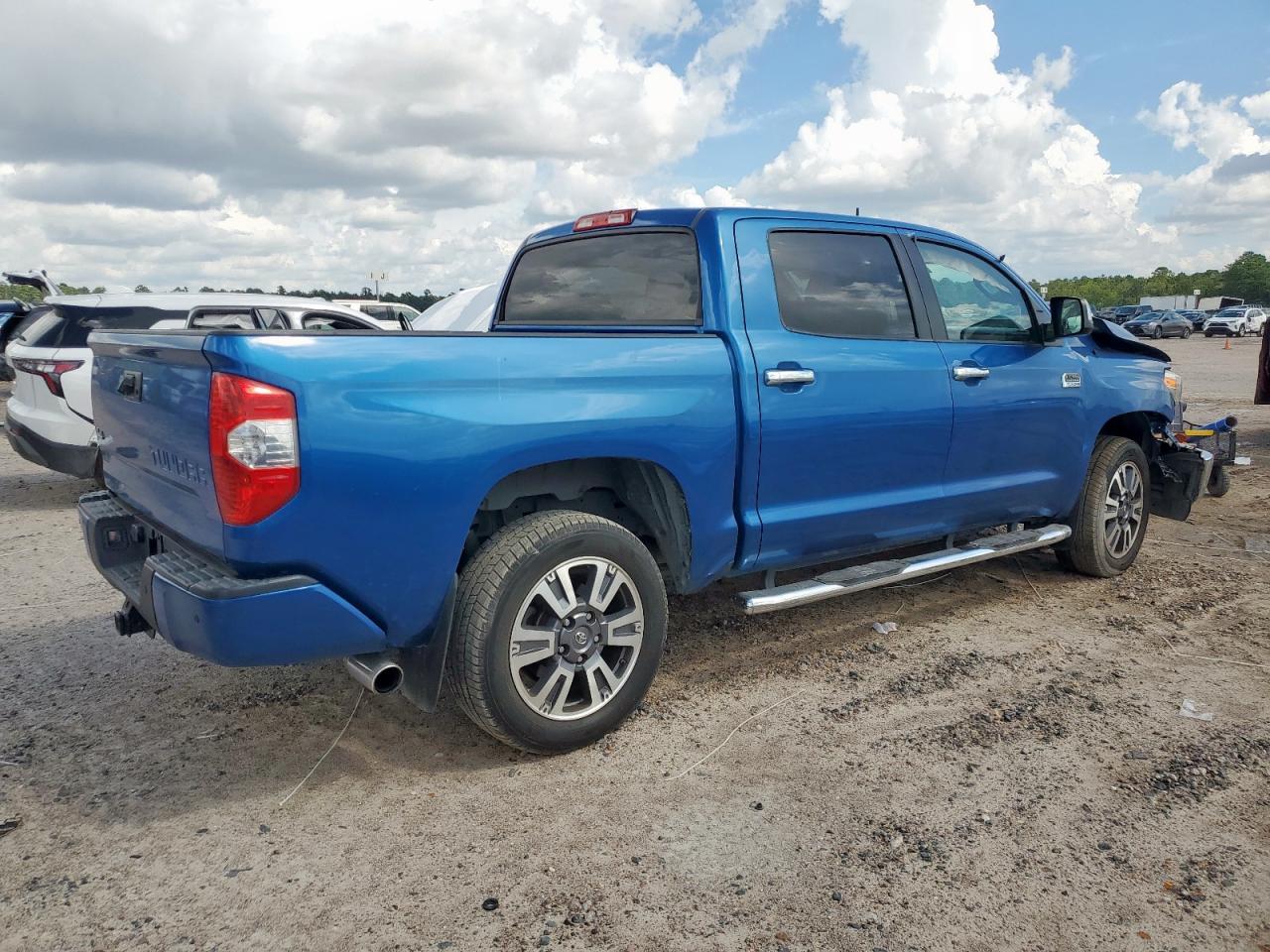 2018 Toyota Tundra Crewmax 1794 - Фото 3