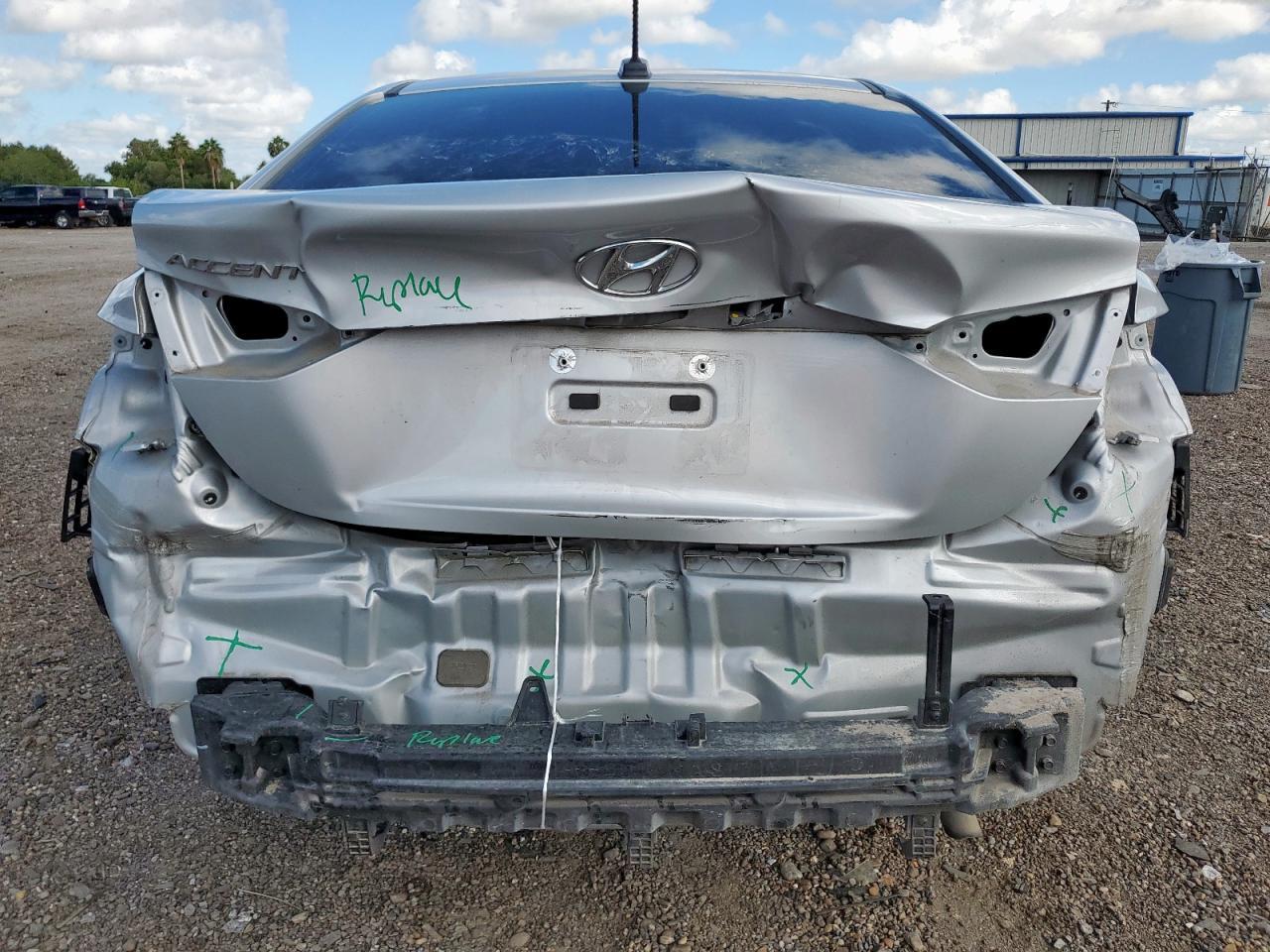 2022 Hyundai Accent Se - Фото 6