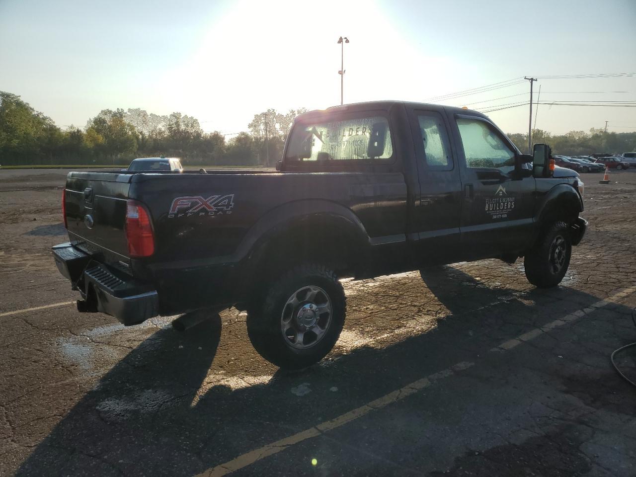 2016 Ford F250 Super Duty - Image 3