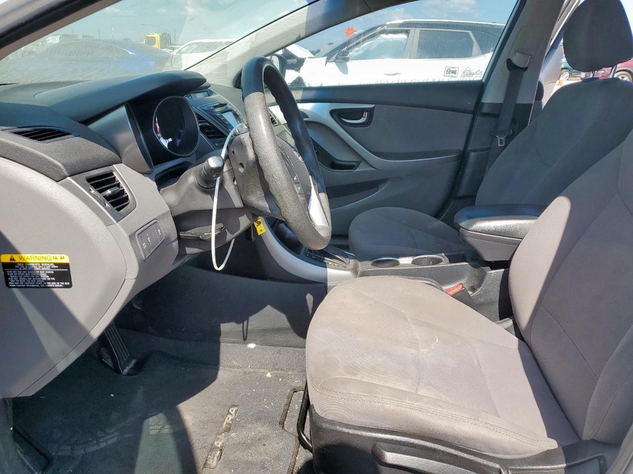 2016 Hyundai Elantra Se - Фото 7