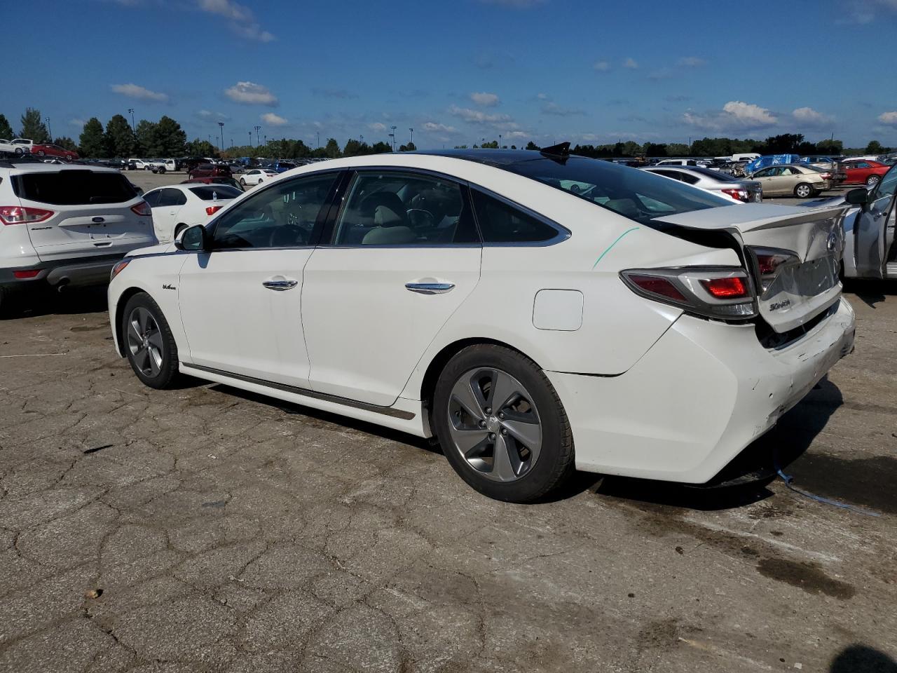2017 Hyundai Sonata Hybrid - Фото 2