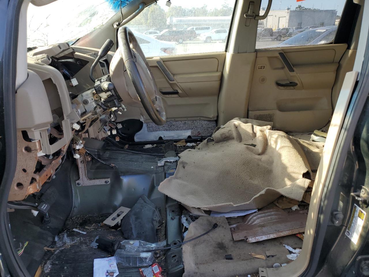 2008 Nissan Titan Xe - Image 7