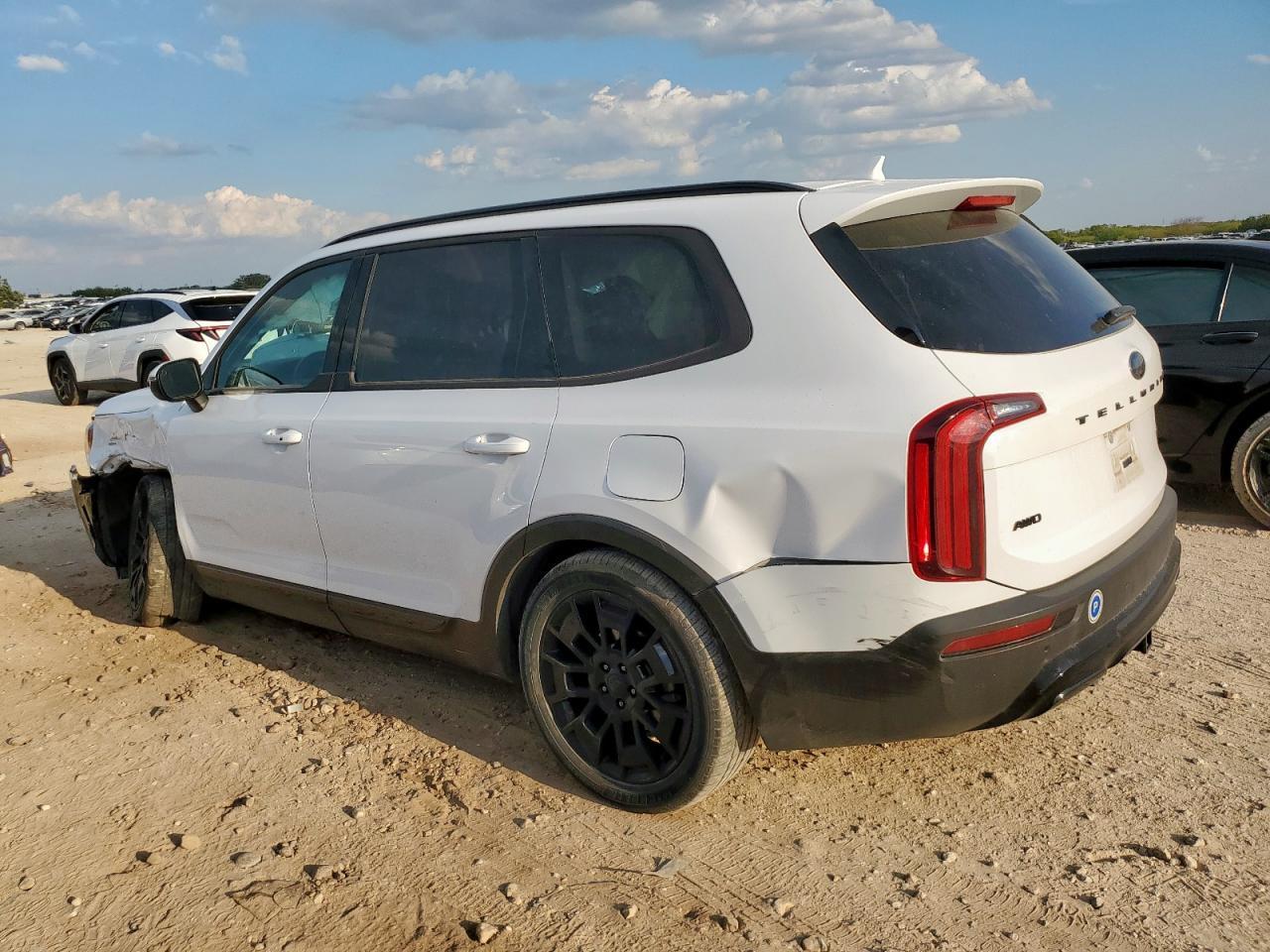 2021 Kia Telluride Ex - Image 2