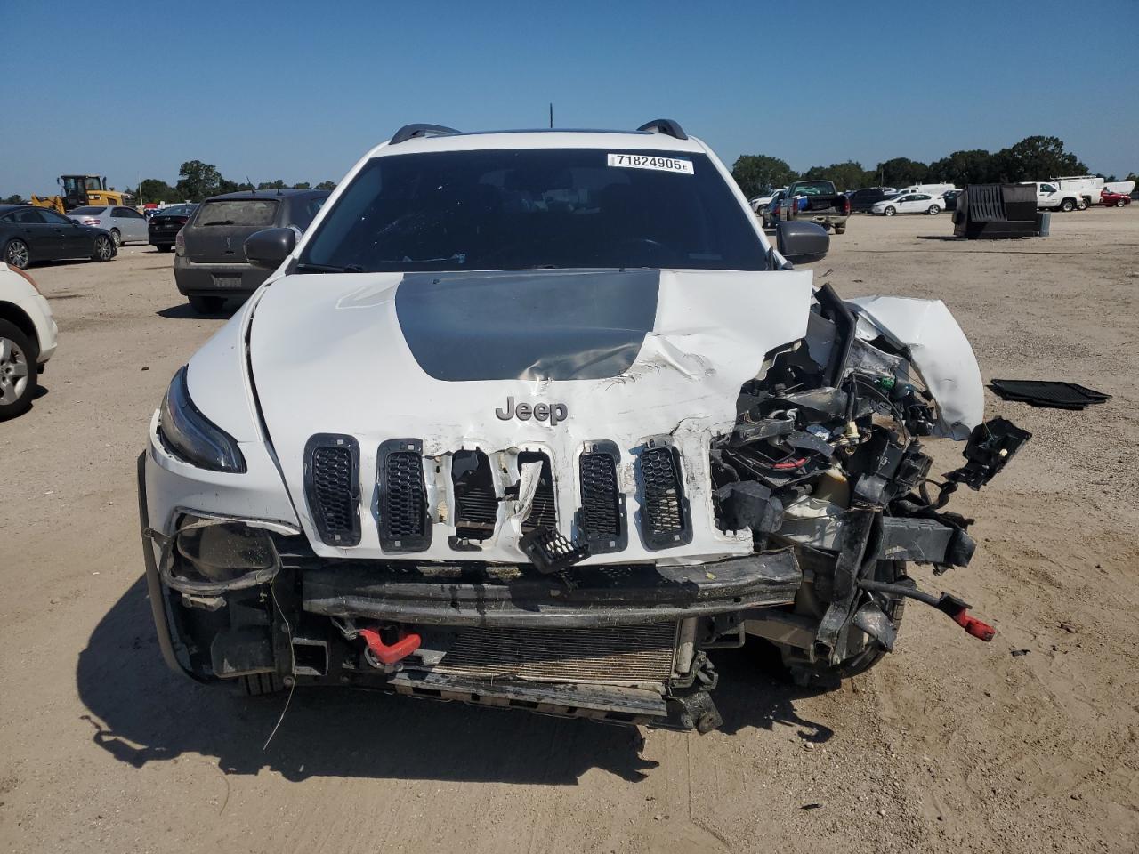 2018 Jeep Cherokee Trailhawk - Фото 5