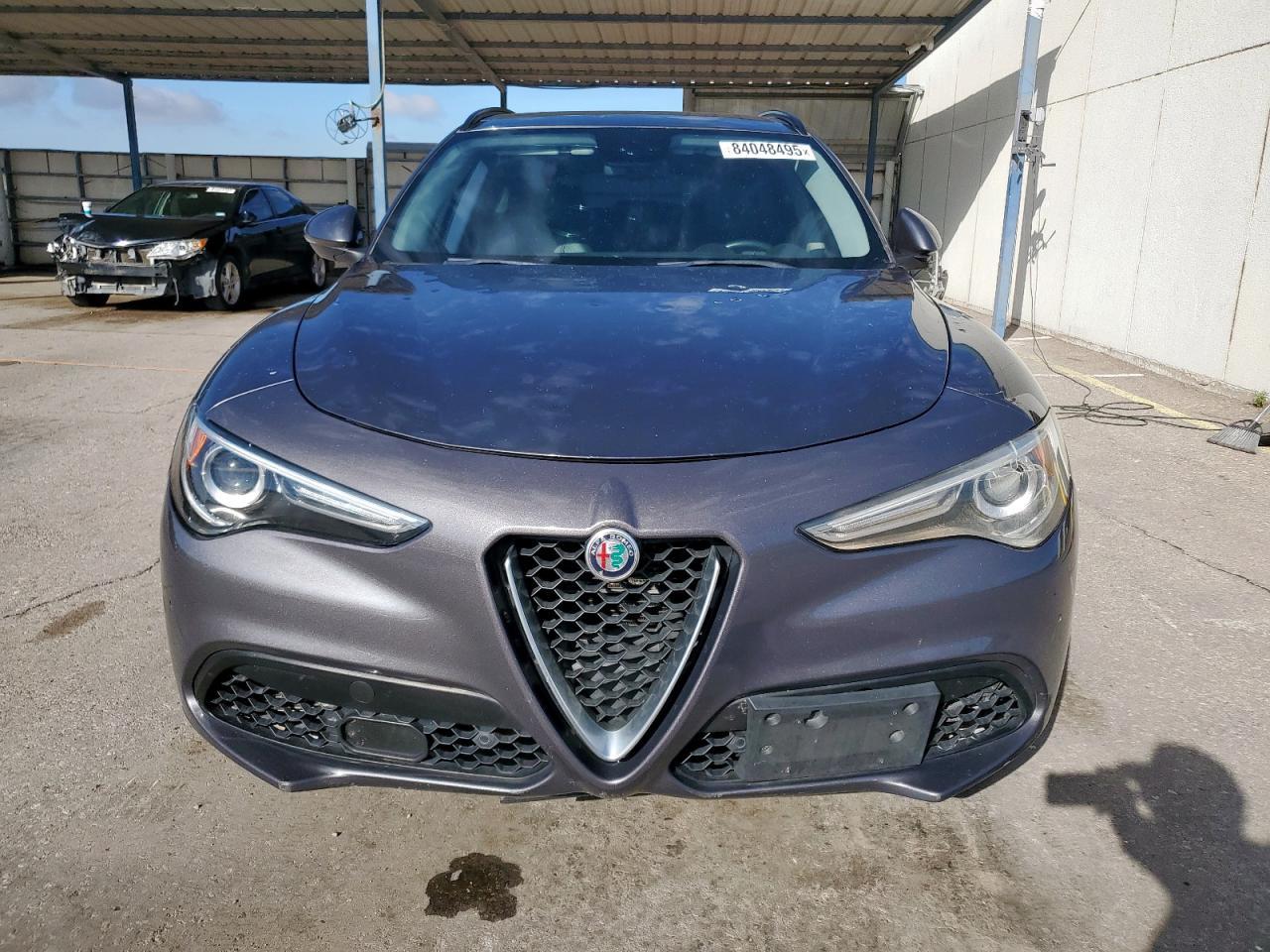 2018 Alfa Romeo Stelvio Sport - Image 5