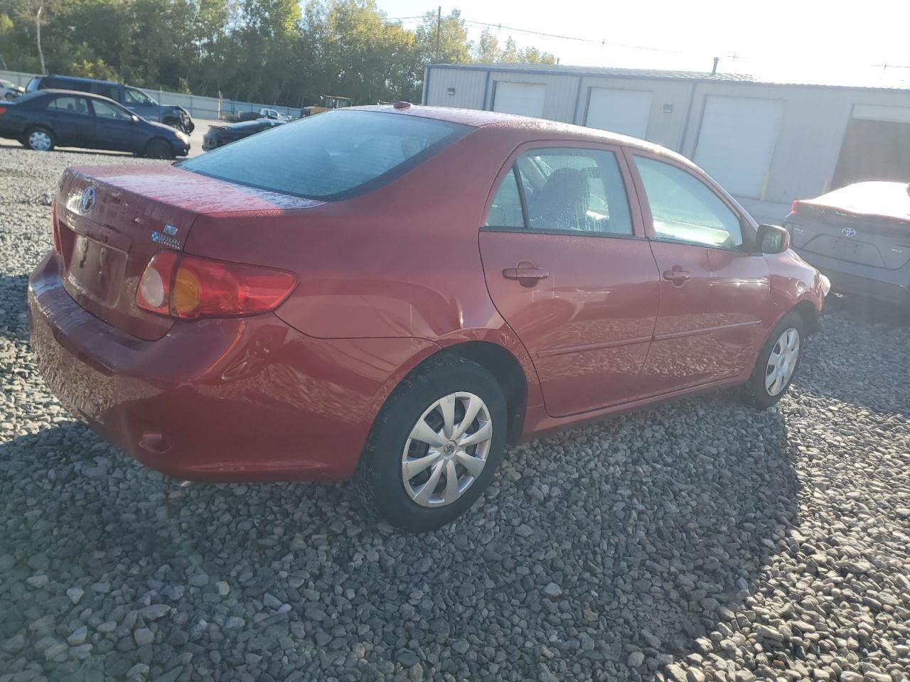 2010 Toyota Corolla Base - Фото 3
