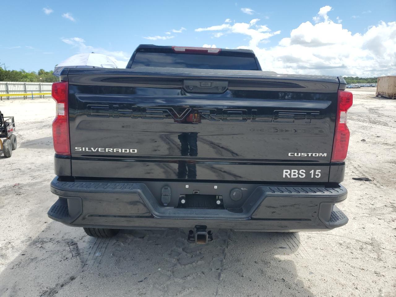 2024 Chevrolet Silverado C1500 Custom - Image 6