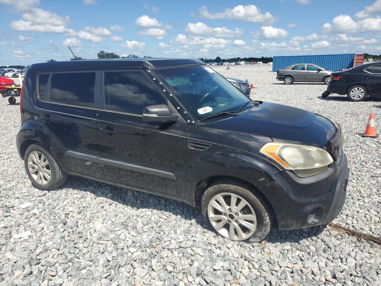 2013 Kia Soul + - Image 4