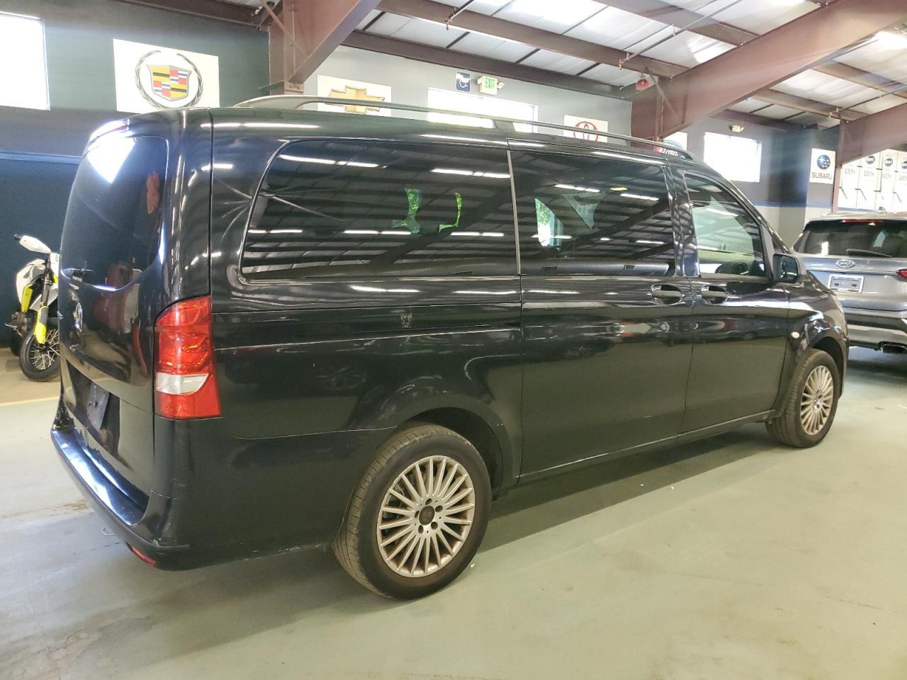 2019 Mercedes-Benz Metris - Фото 3