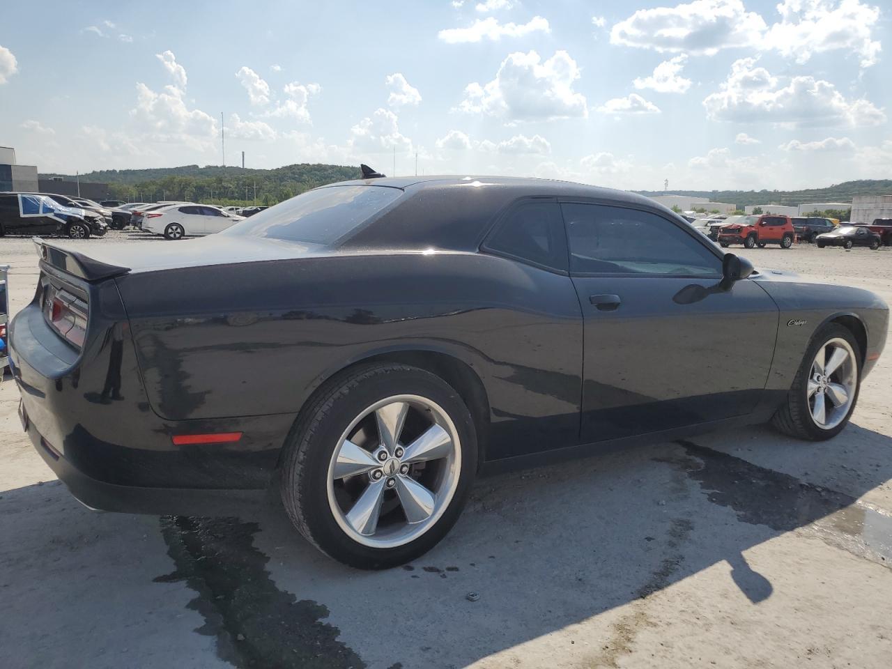 2017 Dodge Challenger R/T - Image 3